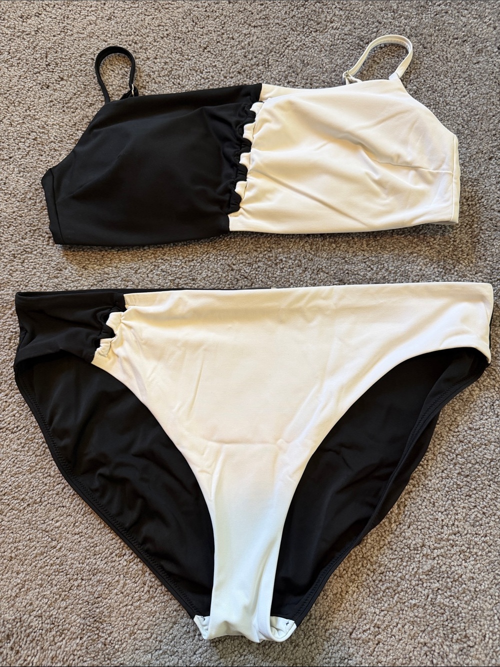 Two-Tone Black & White Women's Bikini Set
